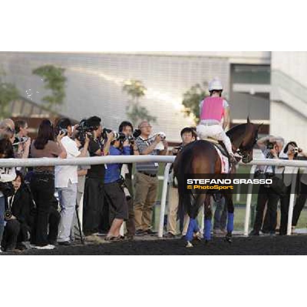 Morning track works - Chantal Sutherland and Game on Dude Dubai, Meydan racecourse - 30th march 2012 ph.Stefano Grasso