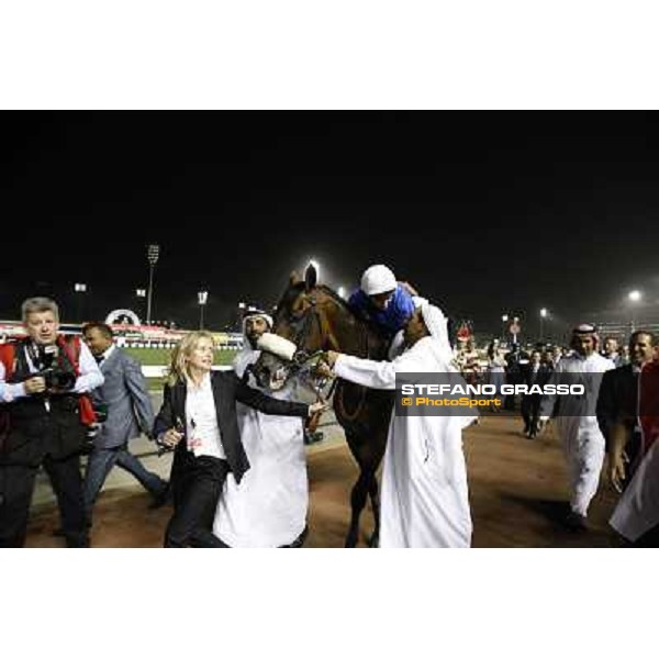 Mickael Barzalona on Monterosso congratulates with Mahmoud Al Zarooni after the triumph in the Dubai World Cup Dubai - Meydan racecourse 31st march 2012 ph.Stefano Grasso