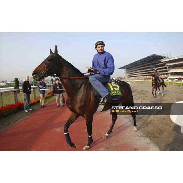 Policy Maker from France after work at Fuchu pic Bill Selwyn 26-11-04