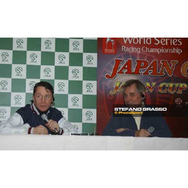 Kieren Fallon and Clive Brittain at the Japan Cup Press conference today pic Bill Selwyn 25-11-04