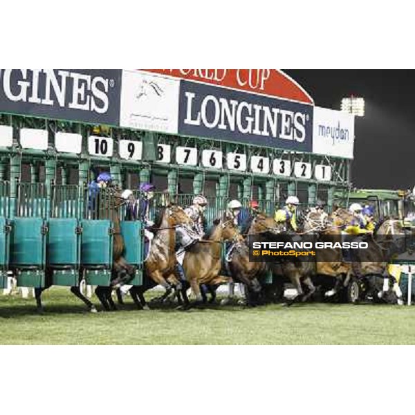 Dubai World Cup - start of Dubai Sheema Classic won by Cirrus des Aigles - Ryan Moore on Jakkalberry is third Dubai - Meydan racecourse 31st march 2012 ph.Stefano Grasso