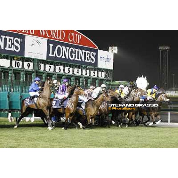 Dubai World Cup - start of Dubai Sheema Classic won by Cirrus des Aigles - Ryan Moore on Jakkalberry is third Dubai - Meydan racecourse 31st march 2012 ph.Stefano Grasso