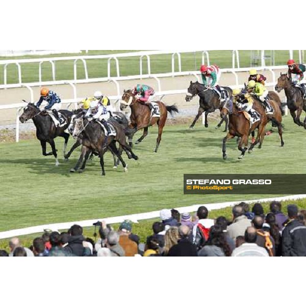 Dario Vargiu on Dark Ray goes to win the Premio Torricola Rome - Capannelle racecourse, 9th april 2012 photo Stefano Grasso