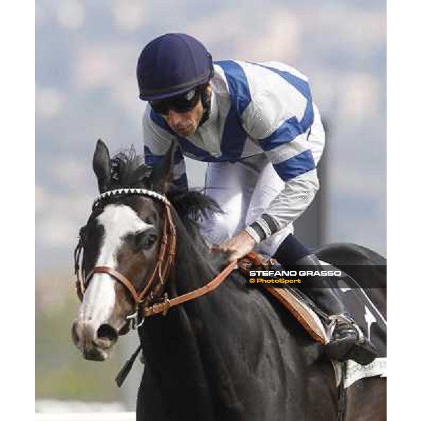 Mario Esposito and Vedelago Rome - Capannelle racecourse, 9th april 2012 photo Stefano Grasso