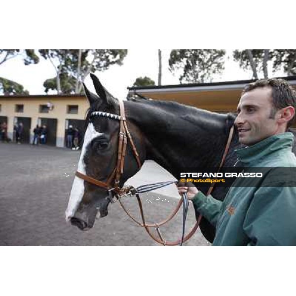 Vedelago returns home after winning the Premio Daumier Rome - Capannelle racecourse, 9th april 2012 photo Stefano Grasso