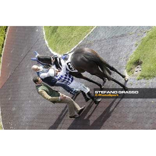 Luigi Riccardi with Dario Vargiu and Dark Ray Rome - Capannelle racecourse, 9th april 2012 photo Stefano Grasso