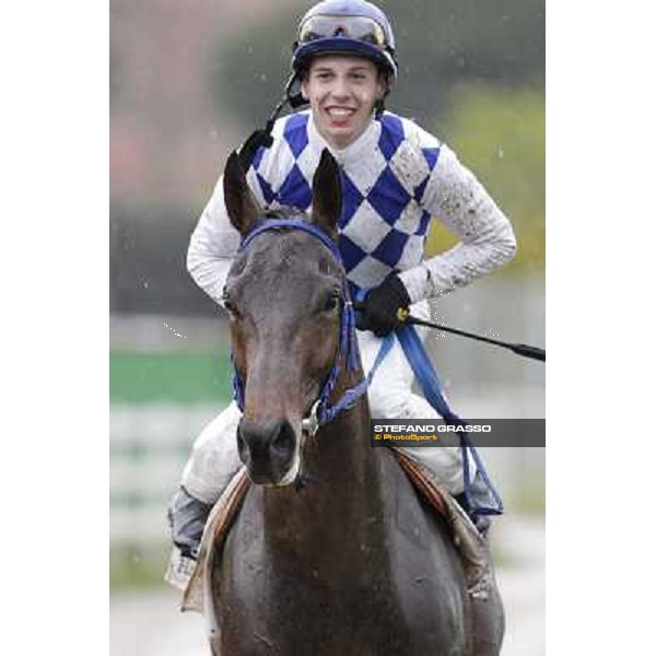 Cristian Demuro kisses Noble Hachy after winning the Premio Carlo Chiesa Rome - Capannelle racecourse, 15th april 2012 photo Stefano Grasso