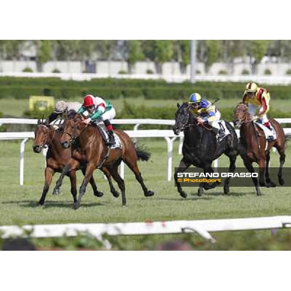 Premio Ambrosiano - Estejo is second, Frankenstein 3rd Milano - San Siro galopp racecourse, 22nd april 2012 ph.Stefano Grasso