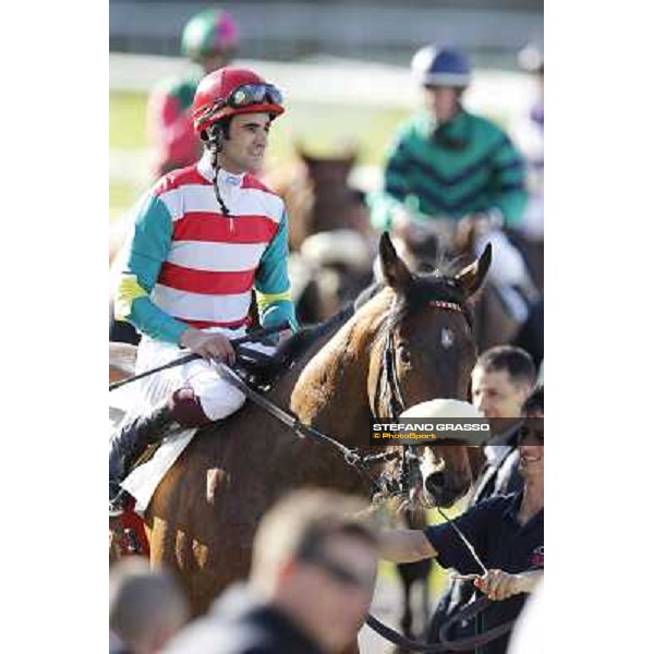 Fabio Branca on Smoking Joe returns home after the second place in the Premio Emanuele Filiberto. Milano - San Siro galopp racecourse, 22nd april 2012 photo Stefano Grasso