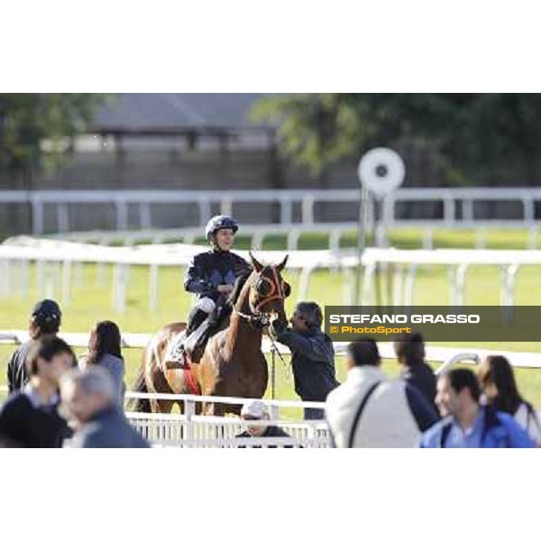 Gregorio Arena on Warder returns home after winning the Premio Emanuele Filiberto. Milano - San Siro galopp racecourse, 22nd april 2012 photo Stefano Grasso