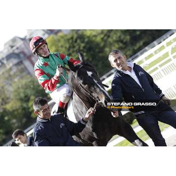 Sopran Montieri and Mirco Demuro before winning the Premio Rovato Milano - San Siro galopp racecourse, 22nd april 2012 photo Stefano Grasso