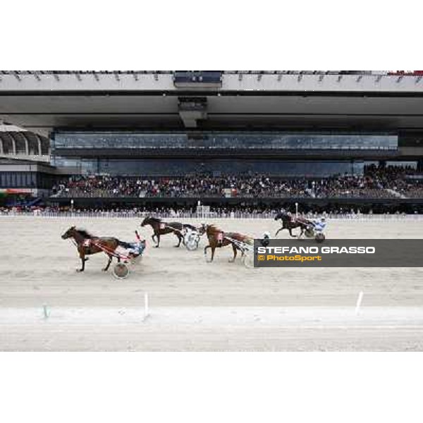 Pietro Gubellini and Oklahoma Ans win the Gran Premio d\'Europa filly Milano - San Siro trot racecourse, 25th april 2012 ph.Stefano Grasso