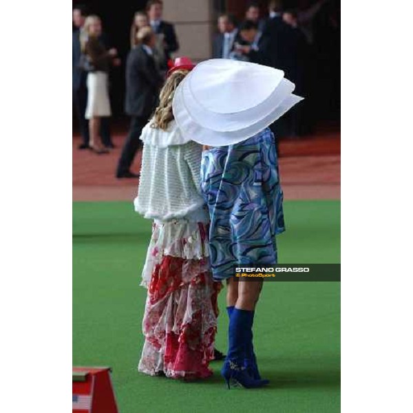 The Cathay Pacific Hong Kong International Races fashion in the new Parade ring Sha Tin - Hong Kong 12th dec. 2004 ph. Stefano Grasso