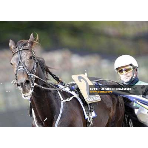Enrico Bellei and Obama Gar Milano - San Siro trot racecourse, 25th april 2012 ph.Stefano Grasso
