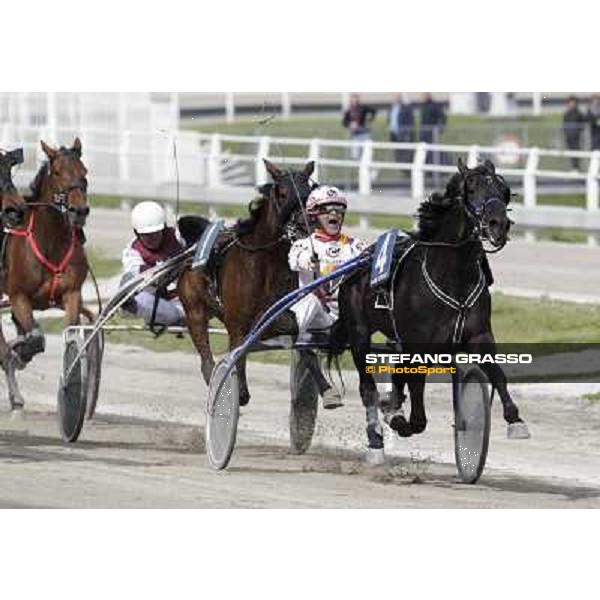 Roberto Vecchione Milano - San Siro trot racecourse, 25th april 2012 ph.Stefano Grasso
