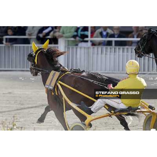 Giuseppe Lombardo jr. with Orleans Om Milano - San Siro trot racecourse, 25th april 2012 ph.Stefano Grasso