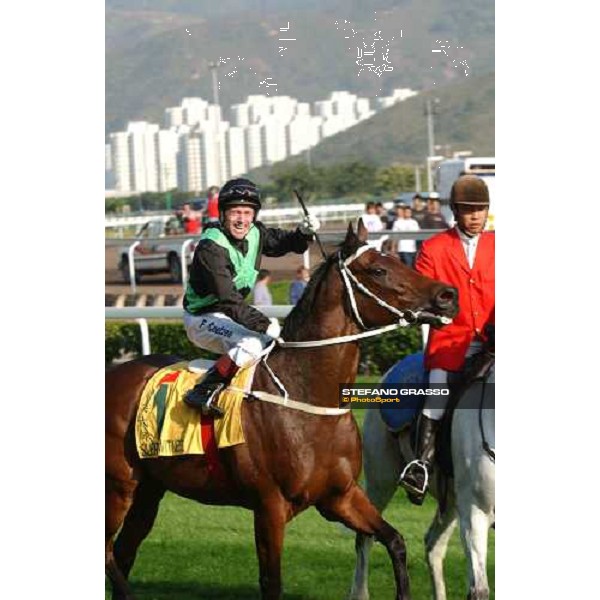 The Cathay Pacific Hong Kong Sprint Felix Coetzee on Silent Witness winners of Sprint Sha Tin - Hong Kong 12th dec. 2004 ph. Stefano Grasso
