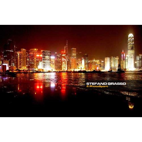 Hong Kong - the skyline Hong Kong 6th dec. 2004 ph. Stefano Grasso