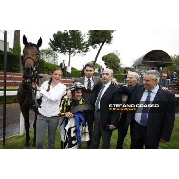 The winning connection of Malossol after winning the Premio Parioli Rome Capannelle racecourse, 29th april 2012 ph.Stefano Grasso