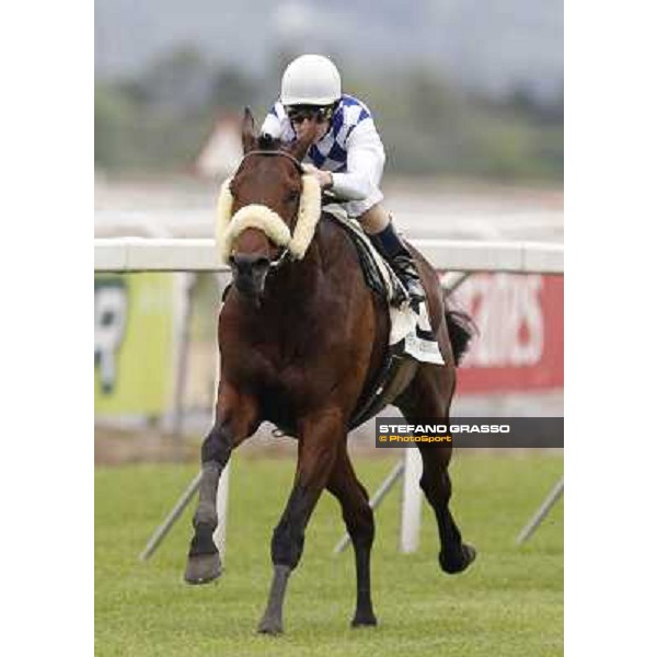 Mirco Demuro on Principe Adepto goes to win the Premio Signorino-Mem.Alessandro Lancellotti Rome - Capannelle racecourse, 29th apri l2012 ph.Stefano Grasso