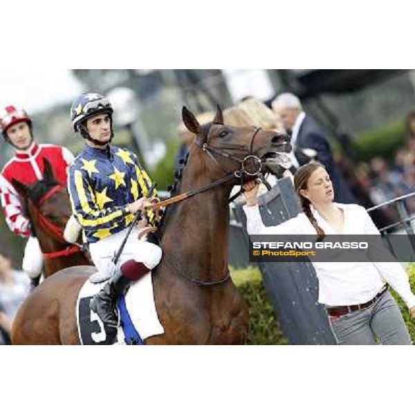 Fabio Branca on Malossol enters the track before the start of the Premio Parioli Rome - Capannelle racecourse, 29th april 2012 ph.Stefano Grasso