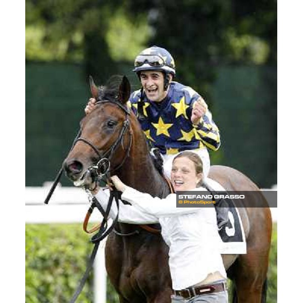 Fabio Branca celebrates on Malossol after winning the Premio Parioli. Rome - Capannelle racecourse, 29th april 2012 ph.Stefano Grasso