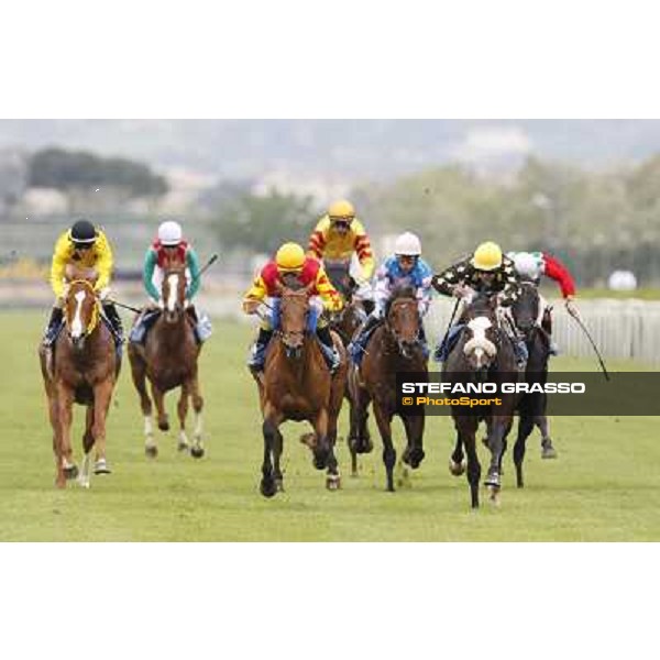 Maurizio Pasquale on Ragtimeband goes to win the Premio ITS Selected Yearling Sale Rome - Capannelle racecourse, 29th april 2012 ph.Stefano Grasso