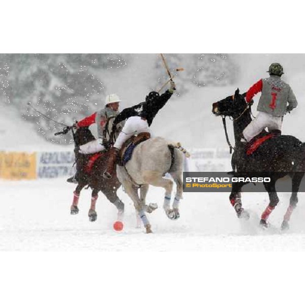 Cortina winter polo Cup 2004 Lake of Misurina febr. 21 2004 ph.Stefano Grasso