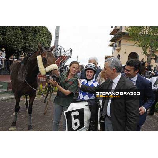 Andrea Scarpellini, Cristiana Brivio Sforza,Mirco Demuro,Endo Botti and Principe Adepto after winning the Premio Signorino Rome - Capannelle racecourse, 29th april 2012 ph.Stefano Grasso