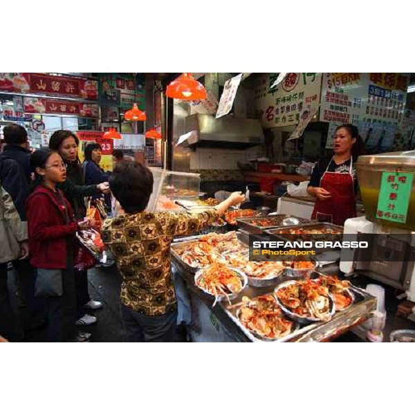 Hong Kong - Mong Kok Hong Kong 7th dec. 2004 ph. Stefano Grasso