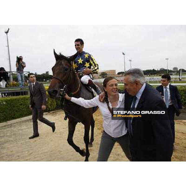 Fabio Branca on Malossol with Alessandro, Endo Botti and Giuseppe Botti returns home after winning the Premio Parioli Rome - Capannelle racecourse, 29th april 2012 ph.Stefano Grasso