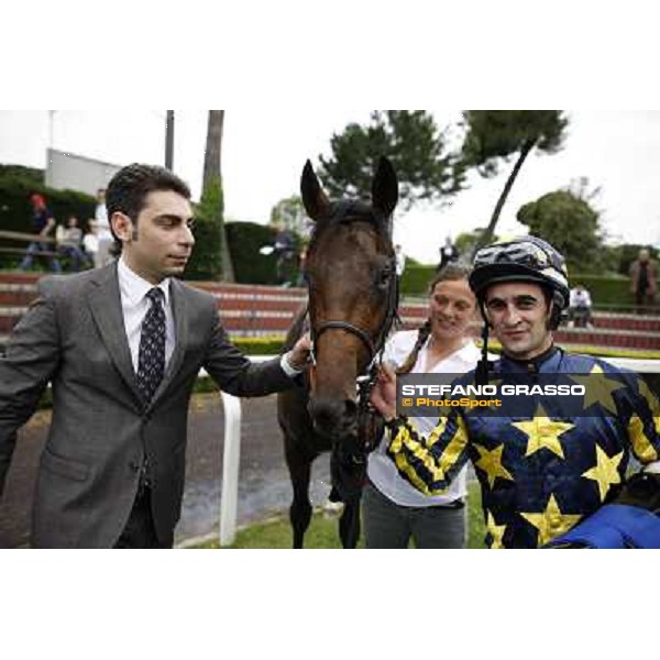 Alessandro Botti, Malossol and Fabio Branca in the winner circle after winning the Premio Parioli Rome - Capannelle racecourse, 29th april 2012 ph.Stefano Grasso