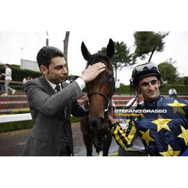 Alessandro Botti, Malossol and Fabio Branca in the winner circle after winning the Premio Parioli Rome - Capannelle racecourse, 29th april 2012 ph.Stefano Grasso