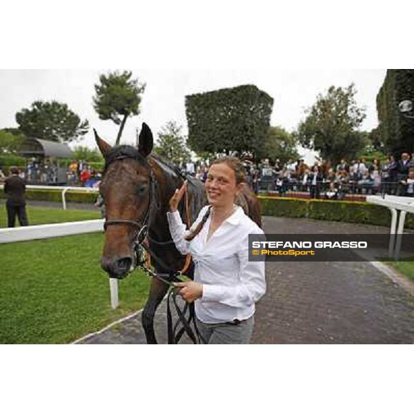 Malossol and his groom Eva walks back home after winning the Premio Parioli Rome - Capannelle racecourse, 29th april 2012 ph.Stefano Grasso