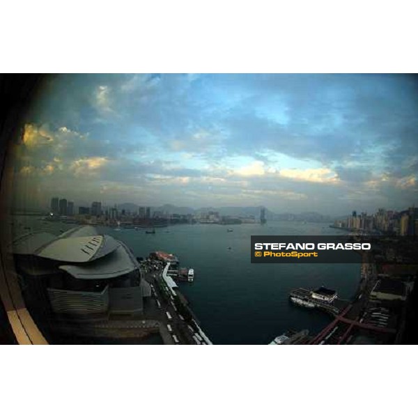 Hong Kong- a view of the exibition centre and Kowloon from 26th floor of the Renaissance harbour view hotel Hong Kong 7th dec. 2004 ph. Stefano Grasso