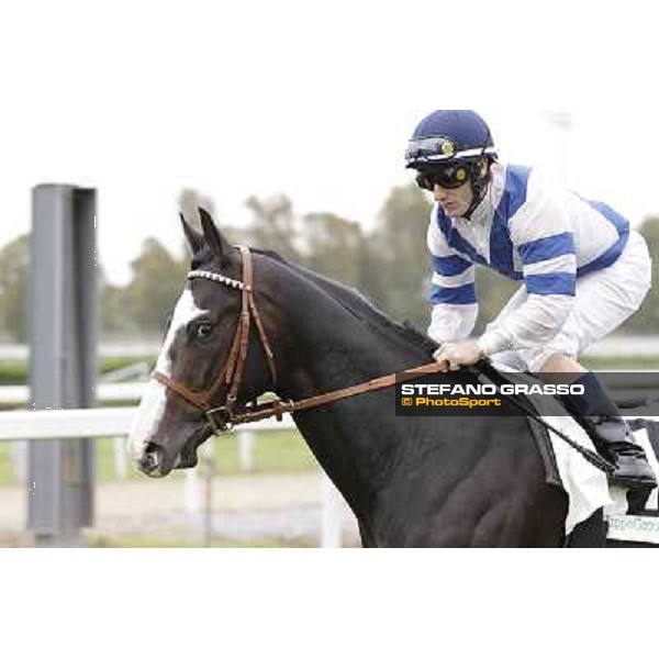 Mirco Demuro and Vedelago before the start of the Premio Parioli Rome - Capannelle racecourse, 29th april 2012 ph.Stefano Grasso