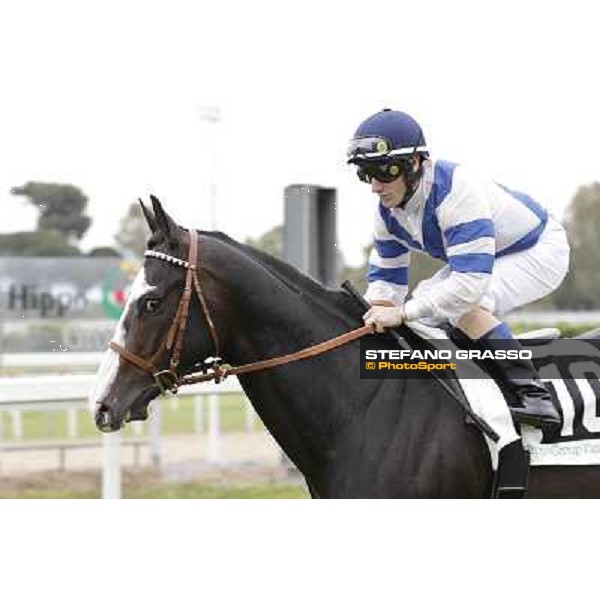 Mirco Demuro and Vedelago before the start of the Premio Parioli Rome - Capannelle racecourse, 29th april 2012 ph.Stefano Grasso