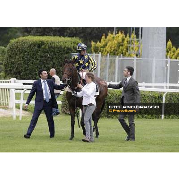 Alessandro and Endo Botti congratulate with Fabio Branca on Malossol after winning the Premio Parioli. Rome - Capannelle racecourse, 29th april 2012 ph.Stefano Grasso