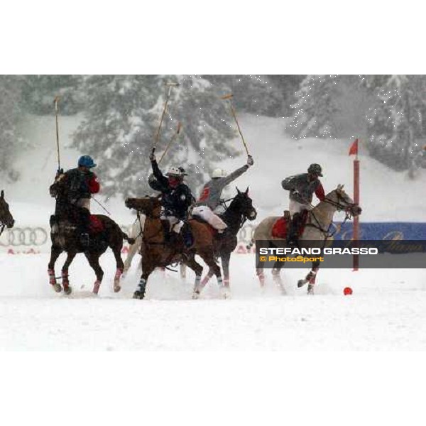Cortina winter polo Cup 2004 Lake of Misurina febr. 21 2004 ph.Stefano Grasso