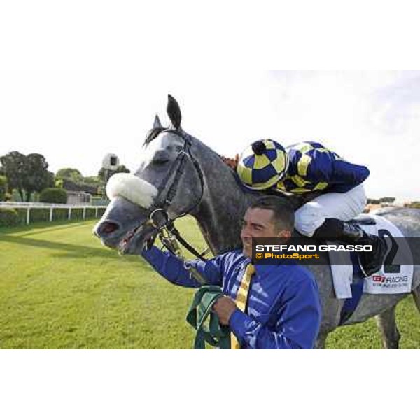 Fabio Branca and Crakerjack King wins the Premio Presidente della Repubblica GBI Racing Rome - Capannelle racecourse, 13th may 2012 ph.Stefano Grasso