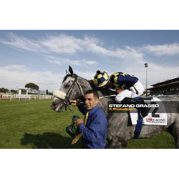 Fabio Branca and Crakerjack King wins the Premio Presidente della Repubblica GBI Racing Rome - Capannelle racecourse, 13th may 2012 ph.Stefano Grasso