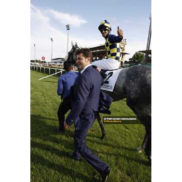 Fabio Branca and Crakerjack King wins the Premio Presidente della Repubblica GBI Racing Rome - Capannelle racecourse, 13th may 2012 ph.Stefano Grasso