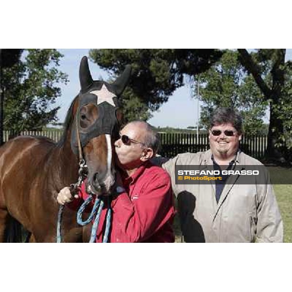 Mr.Kenneth L.Ramsey with his son Jeff and Real Solution Rome - Capannelle training center, 18th may 2012 ph.Stefano Grasso