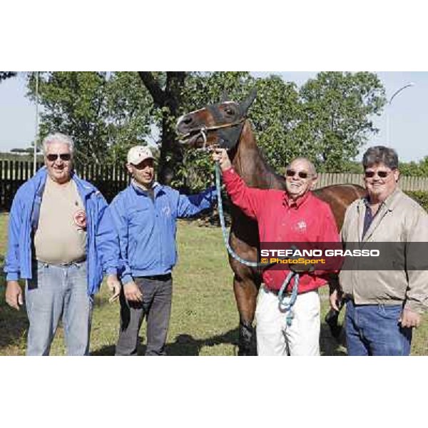 John D\'Amato, Gianluca Bietolini,Real Solution,Mr.Kenneth L.Ramsey and his son Jeff Rome - Capannelle training center, 18th may 2012 ph.Stefano Grasso