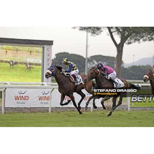 Robert Havlin on Feuerblitz goes to win the 129° Derby Italiano Better beating Umberto Rispoli on Wild Wolf Roma - Capannelle racecourse, 20th may 2012 ph.Stefano Grasso