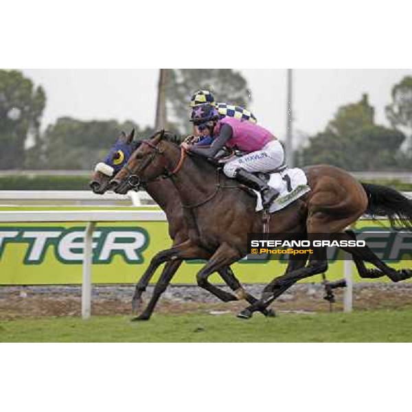 Robert Havlin on Feuerblitz goes to win the 129° Derby Italiano Better beating Umberto Rispoli on Wild Wolf Roma - Capannelle racecourse, 20th may 2012 ph.Stefano Grasso