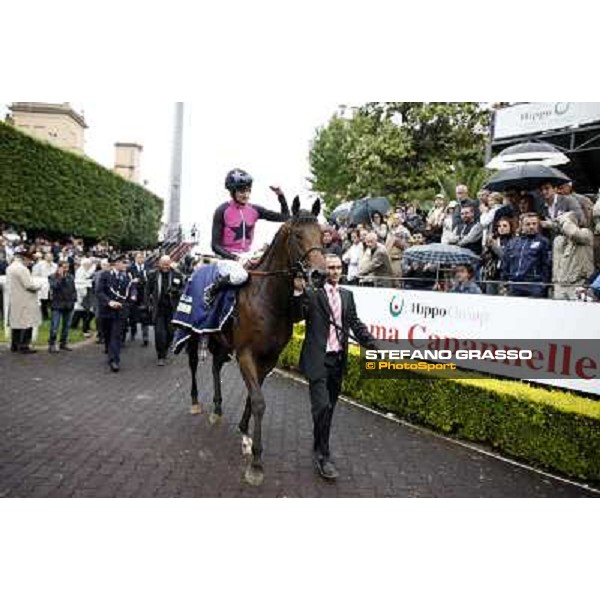 Robert Havlin on Feuerblitz enters the winner enclosure after winning the race 129° Derby Italiano Better Roma - Capannelle racecourse, 20th may 2012 ph.Stefano Grasso