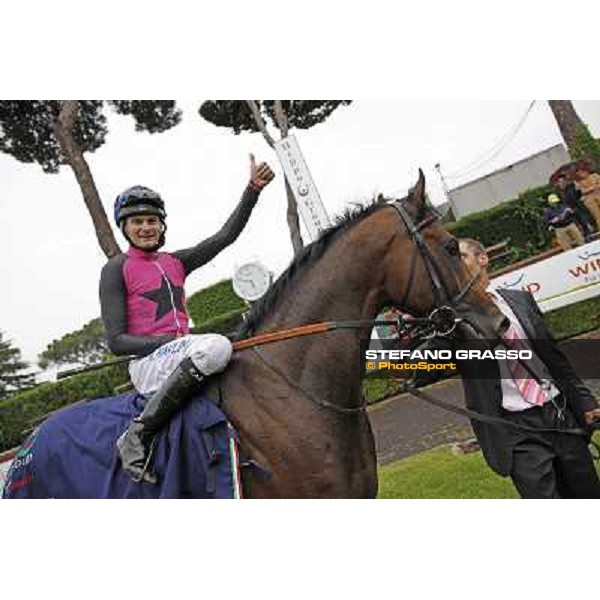 Robert Havlin on Feuerblitz enters the winner enclosure after winning the race 129° Derby Italiano Better Roma - Capannelle racecourse, 20th may 2012 ph.Stefano Grasso