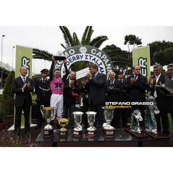 The prize giving ceremony of the 129° Derby Italiano Better Roma - Capannelle racecourse, 20th may 2012 ph.Stefano Grasso