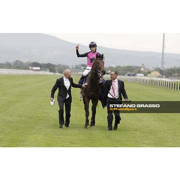 the winning connection of Feuerblitz after winning the 129° Derby Italiano Better Roma - Capannelle racecourse, 20th may 2012 ph.Stefano Grasso